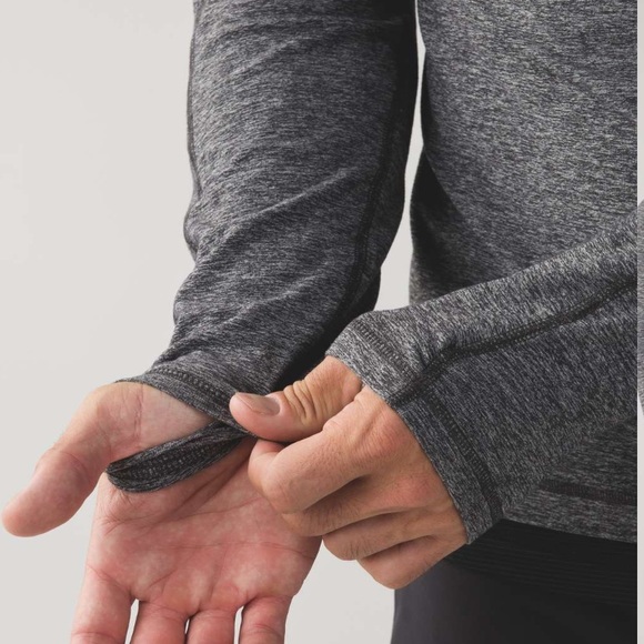 Lululemon Surge Warm 1/2 Zip *Silver
Heathered Black - Picture 10 of 12